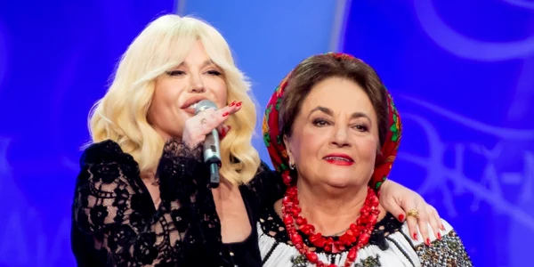 Loredana si Laura Lavric Foto TVR jpg
