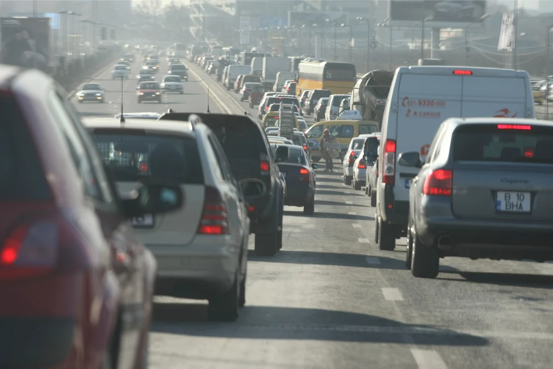Traficul este aglomerat, arată Centrul Infotrafic