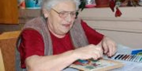 Pensionara realizează adevărate opere de artă