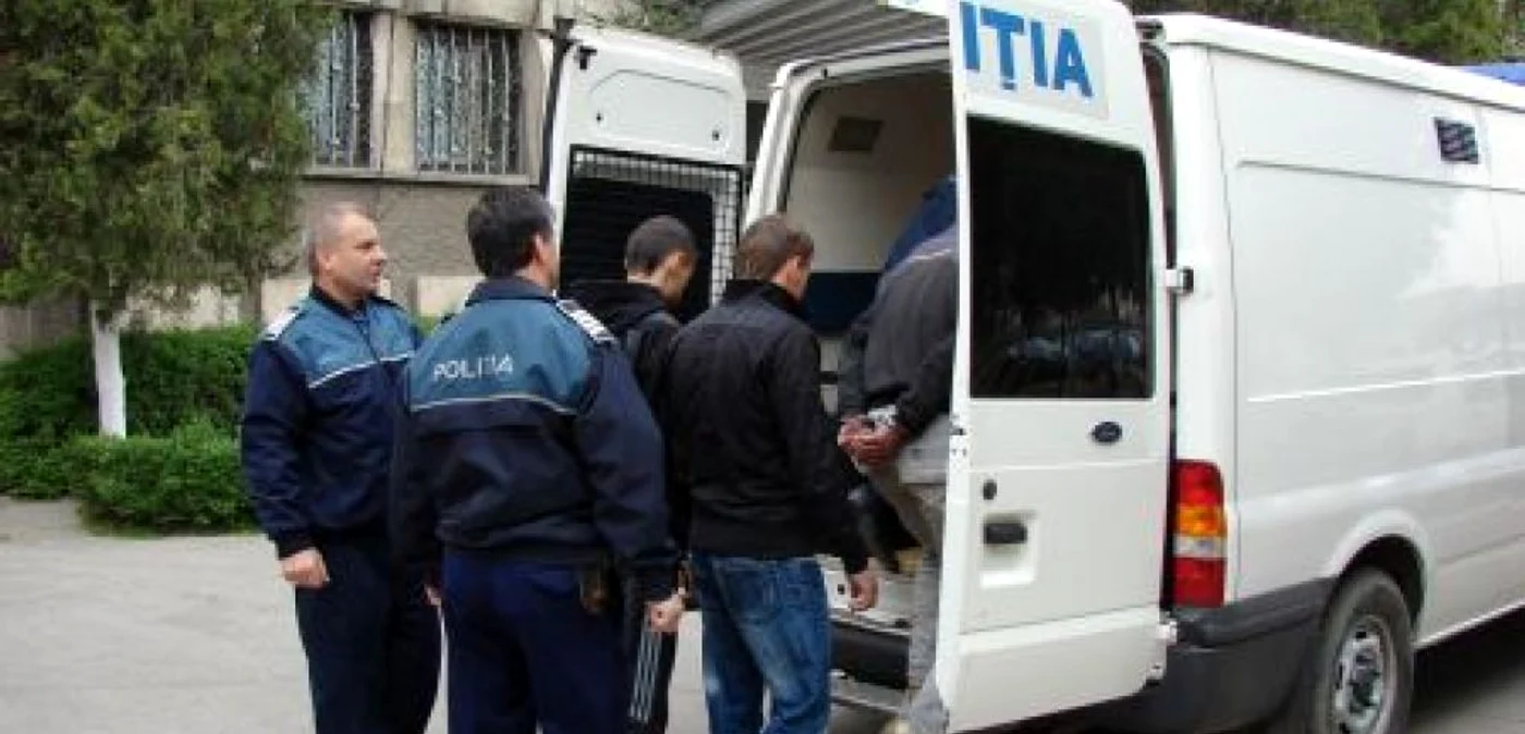 Contrabandiştii rămân în arest preventiv FOTO Arhivă