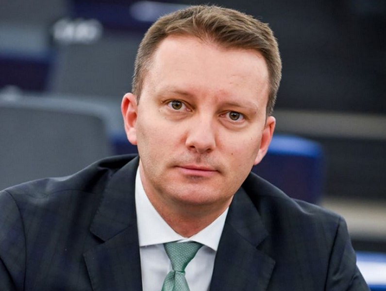 Mureșan: Avizul privind începerea negocierilor de aderare înseamnă că viitorul Rep. Moldova e în UE și influența Rusiei în regiune este tot mai mică 