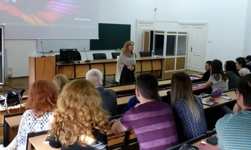 Cursuri gratuite de pregătire pentru Bacalaureat la Facultatea de Istorie a Universității din București jpeg