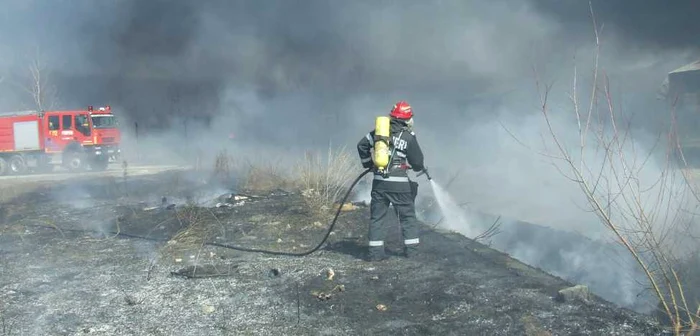 Incendii in alte 25 de localitai din judetul Valcea