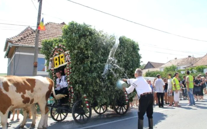 Saşii din Şona au reluat după Revoluţie un obicei vechi de sute de ani