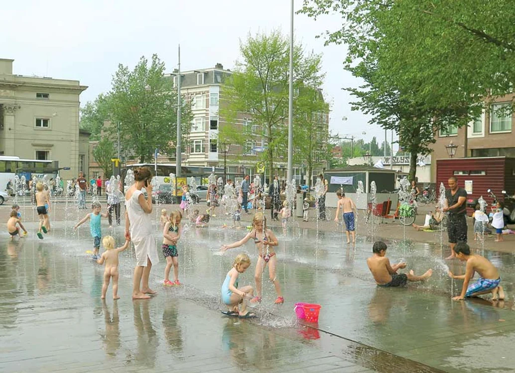 
    Olanda – Amsterdam  37,6 grade CelsiusFoto: AFP/Getty Images  
