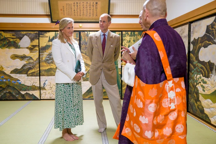 Ducele și Ducesa de Edinburgh în Japonia, Profimedia (2) jpg