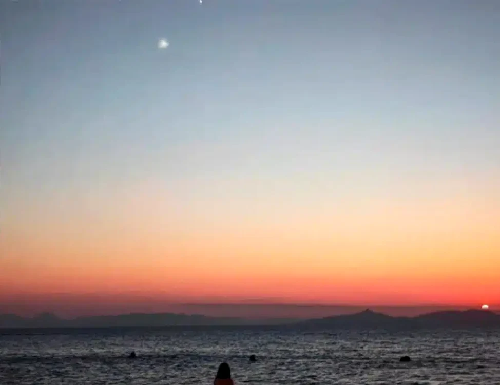 Un nor strălucitor a apărut pe cerul Greciei FOTO: X