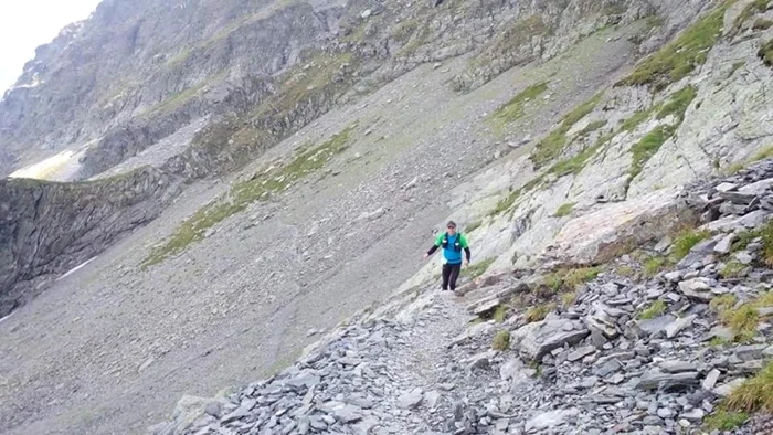 jandarm montan la maraton foto bogdan udroiu