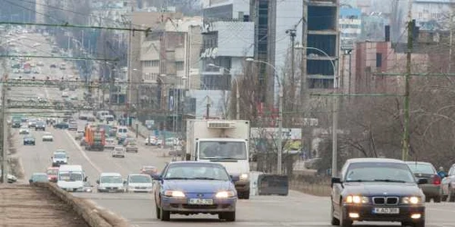 trafic masini chisinau FOTO Alexandru Tarlev