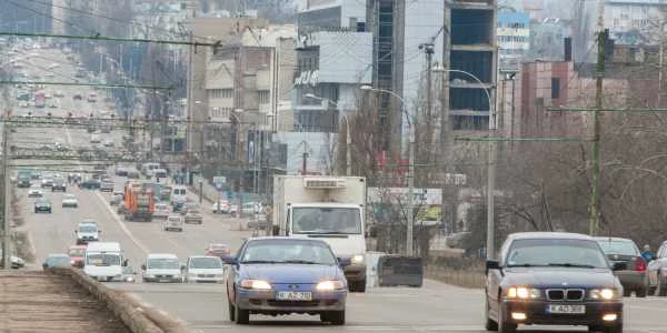 trafic masini chisinau FOTO Alexandru Tarlev