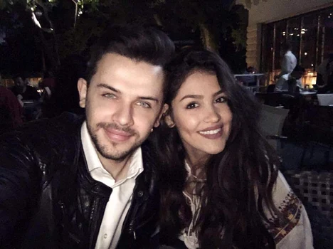 Bogdan și iubita lui Oana Zara. Sursa: Facebook