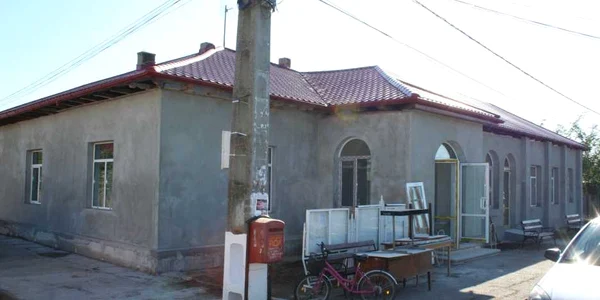 Lucrările la sediul primăriei Suraia sunt în toi