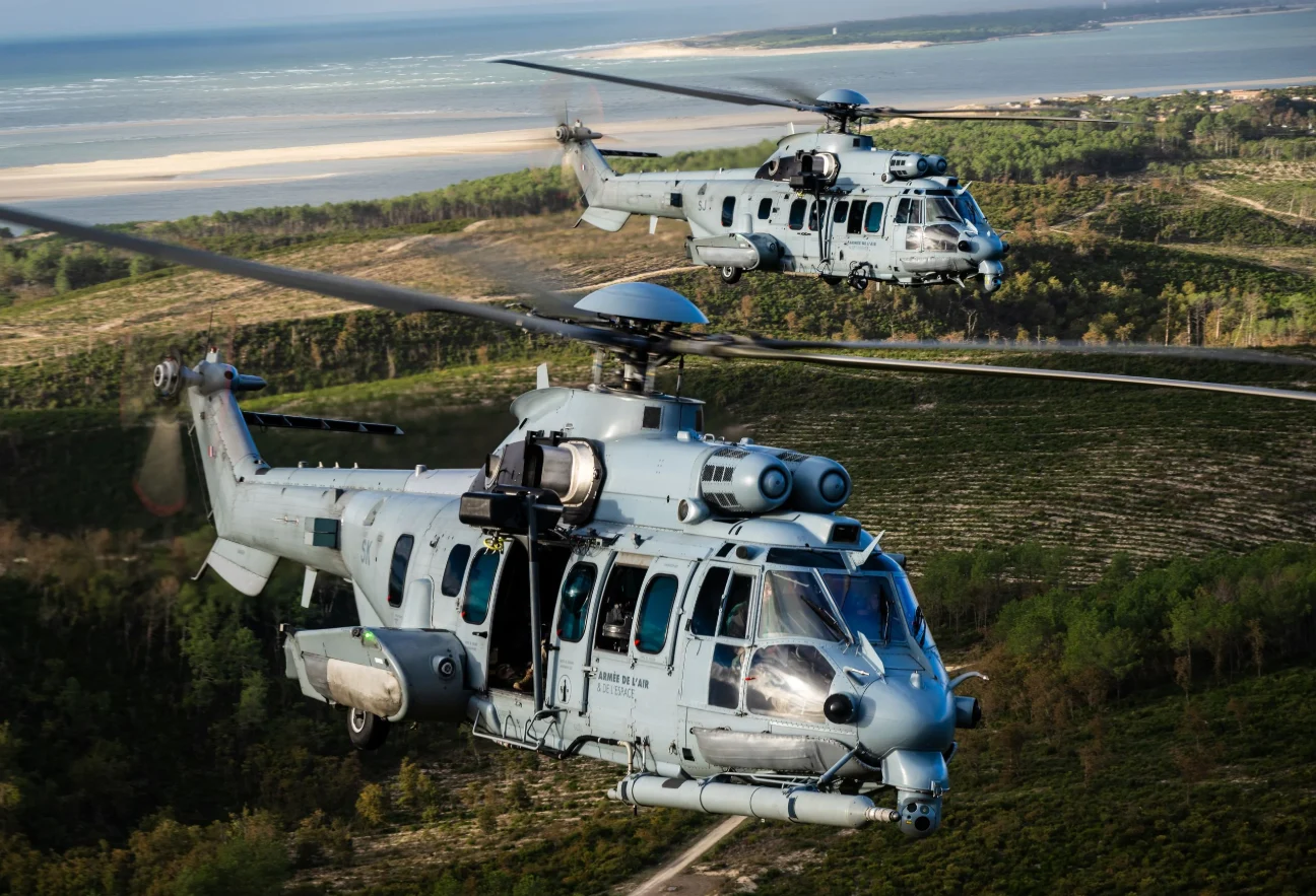 Scut împotriva dronelor de joasă altitudine: România va cumpăra prin SAFE 12 elicoptere Airbus și 12 radare Thales