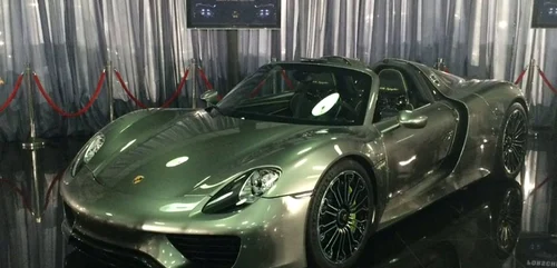 tiriac porsche 918 spyder foto porsche brand romania