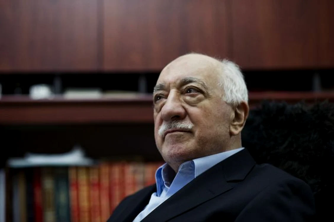 
    Gulen respinge acuzațiile lui ErdoganFoto: AP  
