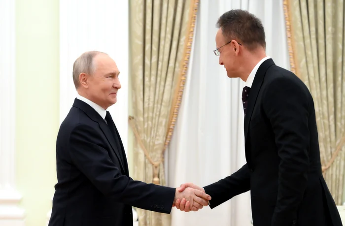 Putin l-a primit pe ministrul maghiar de externe Peter Szijjarto la Moscova FOTO EPA-EFE