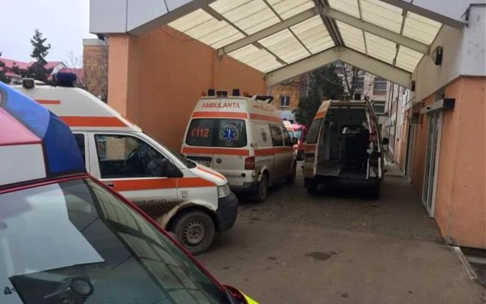 Copilul a fost adus de urgenţă la spital FOTO Adevarul