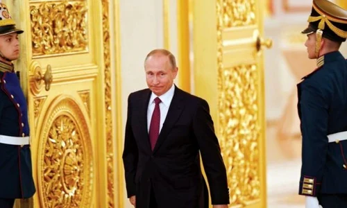 VIDEO / Fostul cancelar al Germaniei Gerhard Schroeder, la ceremonia de investire a lui Putin jpeg