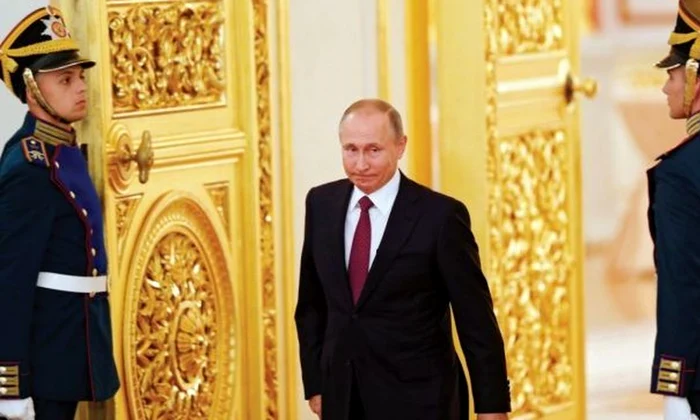 VIDEO / Fostul cancelar al Germaniei Gerhard Schroeder, la ceremonia de investire a lui Putin jpeg