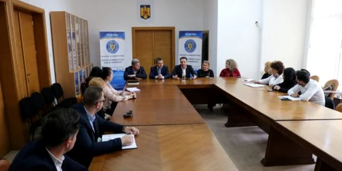 intalnire prefect FOTO Alexandra Georgescu
