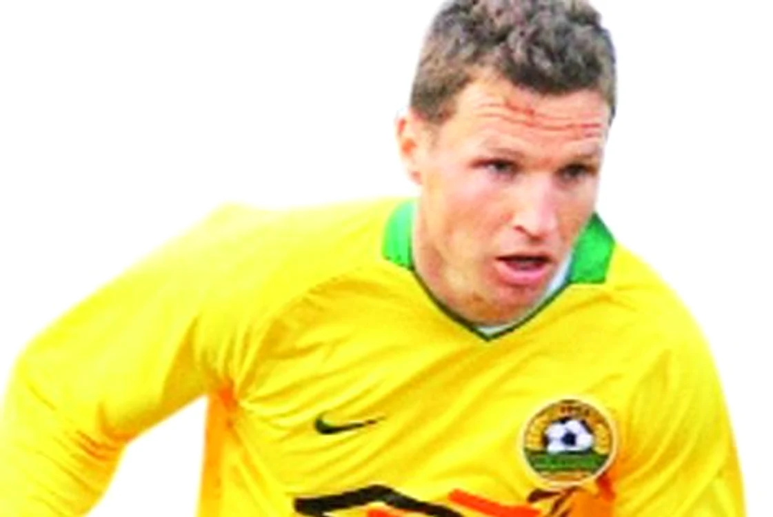 
    Gigel Bucur  