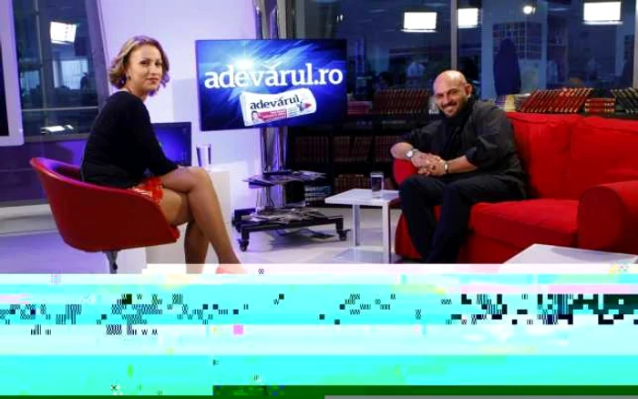 Alin Gălăţescu, alături de Adriana Mariş, realizator Adevărul Live FOTO David Muntean