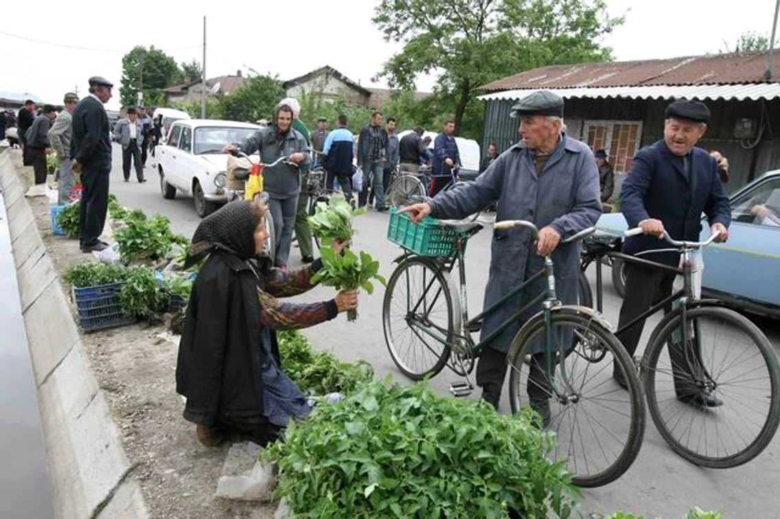 piata   foto lucian muntean 12 JPG