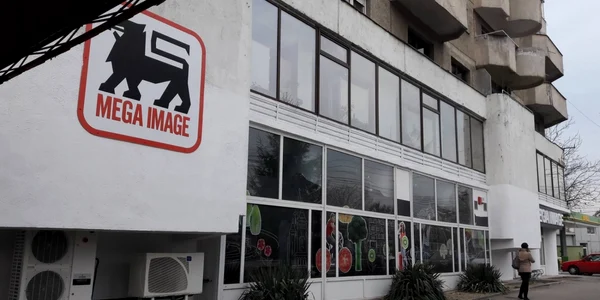 Un nou supermarket Mega Image în Timişoara FOTO Ş.Both