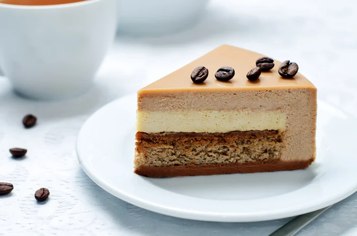 1 tort de cafea si caramel jpg jpeg