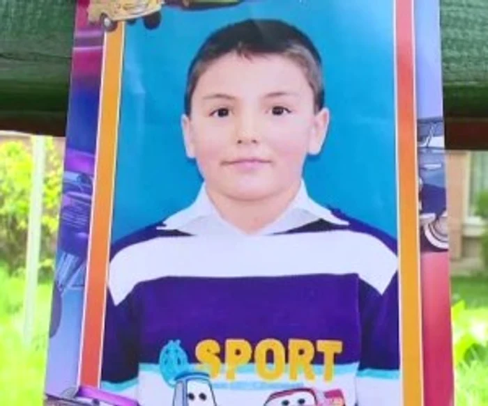 
    Andrei Turcu a murit după ce a fost văzut de trei medici  