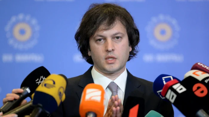 Premierul de la Tbilisi a refuzat să felicite PAS pentru victoria în alegeri. FOTO: Pravda.com