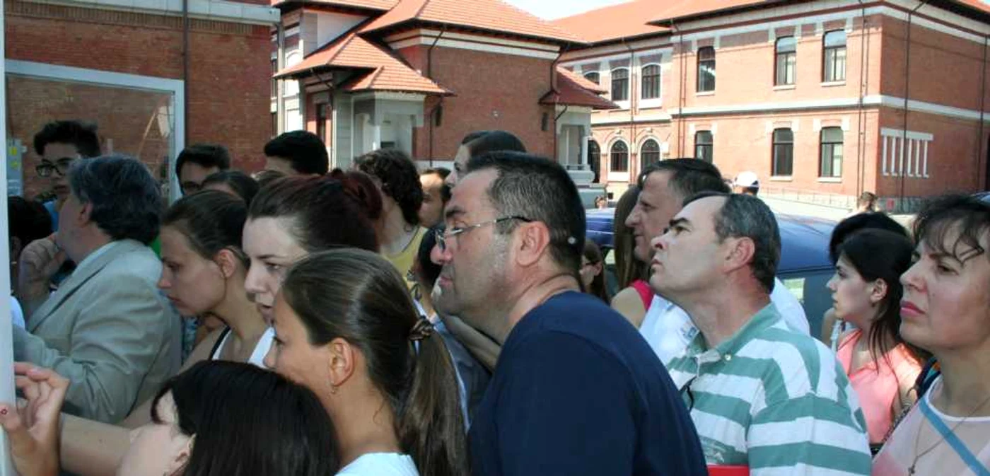 Elevii care nu au trecut Bacalaureatul după rezolvarea contestaţiilor mai au o şansă la sfârşitul lui august