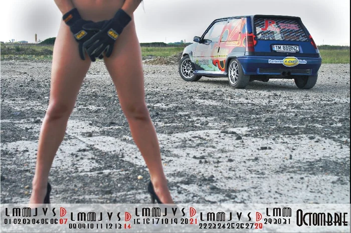 Calendarul «Racing Curves» 2012