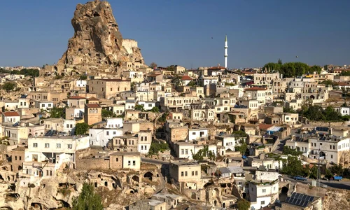 Nevşehir, Cappadocia. Castelul Ortahisar (© Autoritatea pentru Promovarea și Dezvoltarea Turismului din Turcia) 