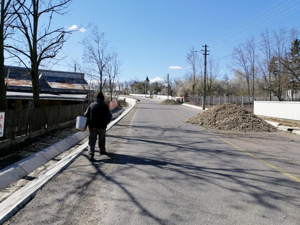 Mulţi săteni din judeţul Botoşani au o igienă orală precară FOTO Cosmin Zamfirache