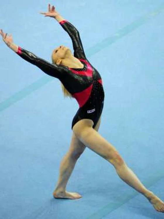 sandra izbasa