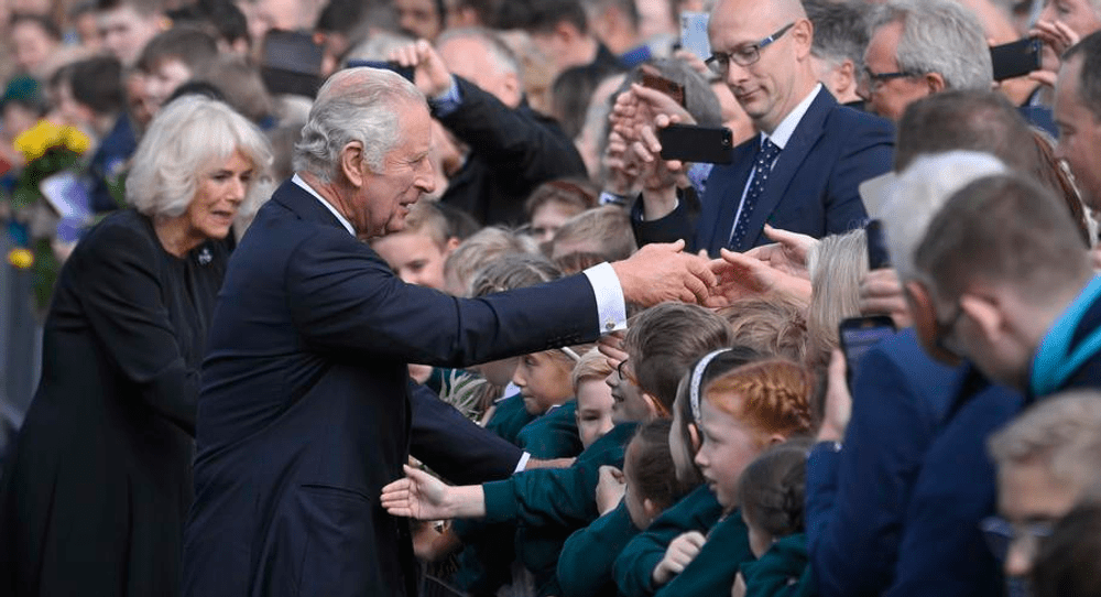 Charles al III-lea a ajuns în Irlanda de Nord. Etapă importantă a turneului său ca rege VIDEO
