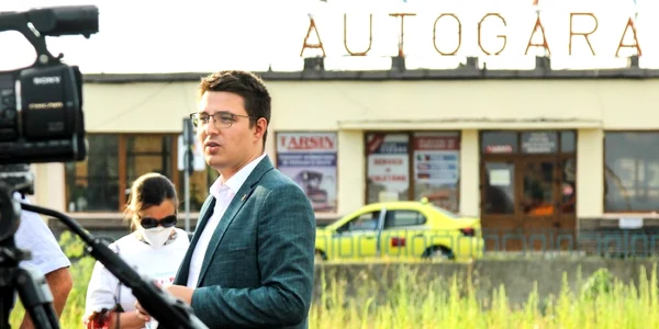 ghinghes autogara