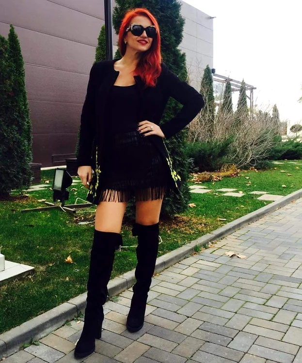 Andreea Dogaru, negru cu stil