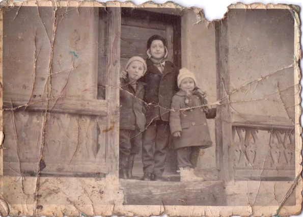 Fotografie de Crăciun, Subcetate 1960 (© Muzeul Naţional al Carpaţilor Răsăriteni)