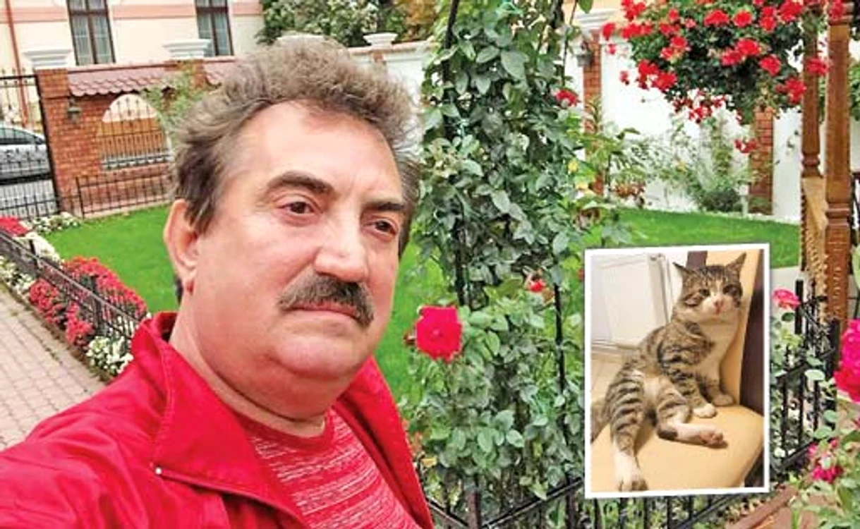
    Dorian Popa  susţine că Motănescu  şi Babs se ţin de boacăne  
