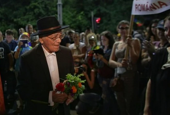 
    Mihai Șora este simbolul mișcărilor de protest din Capitală din ultimii anifoto: Inquam Photos  