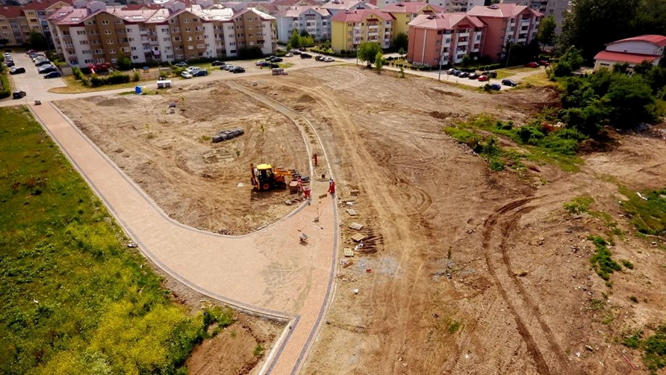 Au început lucrările la Parcul Făgăraş FOTO Facebook