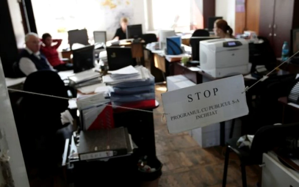 Cazul procurorului DNA Timişoara, şicanat la construirea casei, scoate la iveală un abuz căruia pot să îi cadă victime oamenii simpli FOTO Daniel Dancea