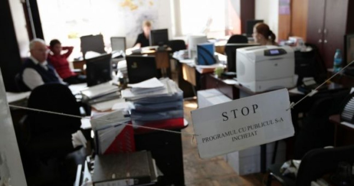 Sindicaliștii din administrația locală nu mai lucrează cu publicul şi organizează protest pe termen nelimitat, de luni