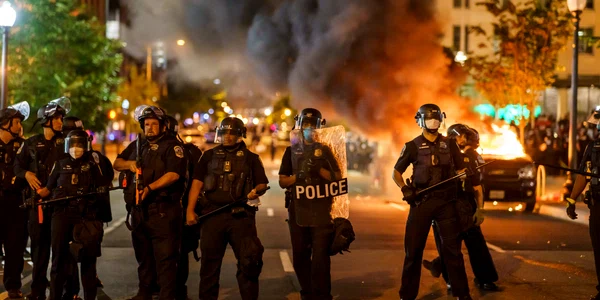 Protest politie FOTO Shutterstock jpg