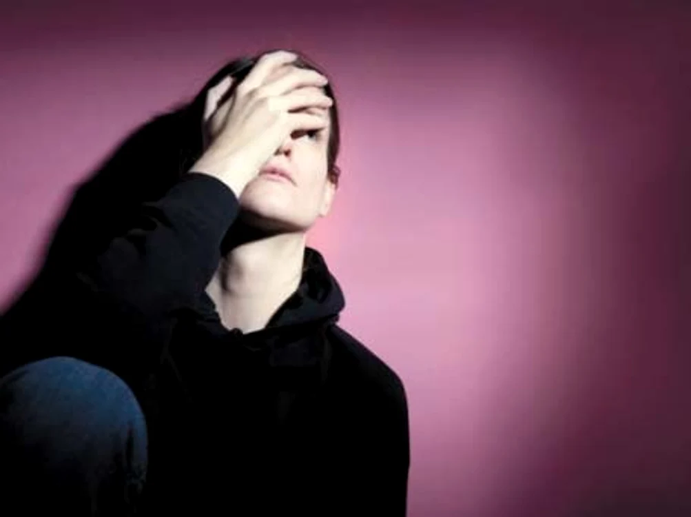 
    10 lucruri pe care să nu le spui unui depresiv: Cum poţi ajuta o persoană cu această boalăfoto: sanatate.bzi.ro  