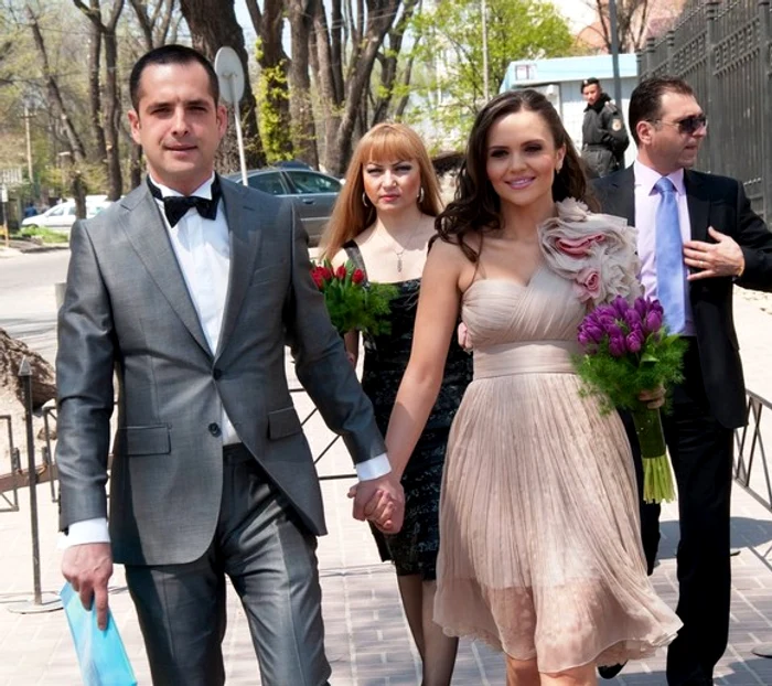 Mădălin Ionescu şi Cristina Şişcanu s-au căsătorit acum 8 ani, la Chişinău