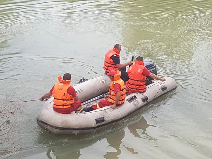 Bărbatul a fost căutat de echipele de salvare FOTO botoasaninews.ro