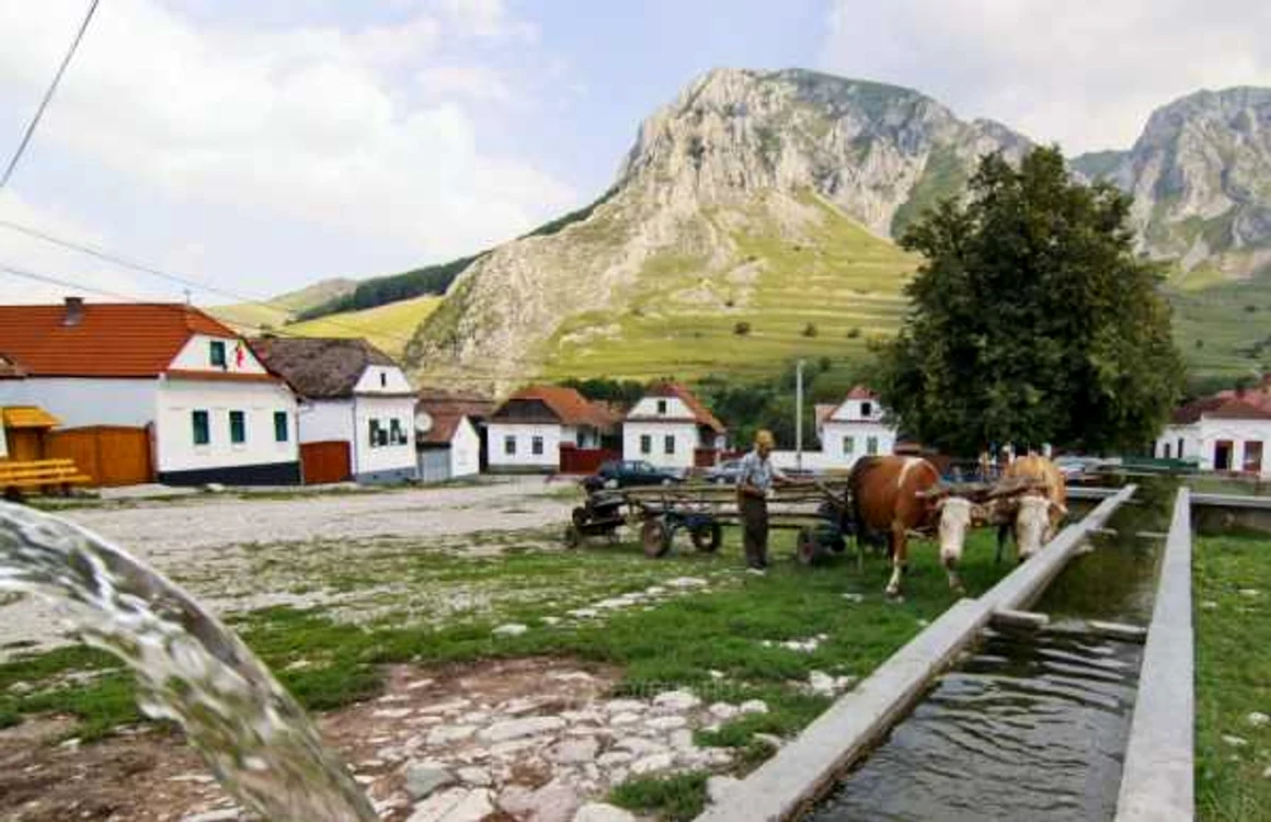 Izvorul de la Rimetea a provocat îmbolnăvirea mai multor turişti